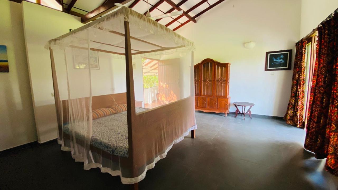 Royal Ace Unawatuna Buitenkant foto