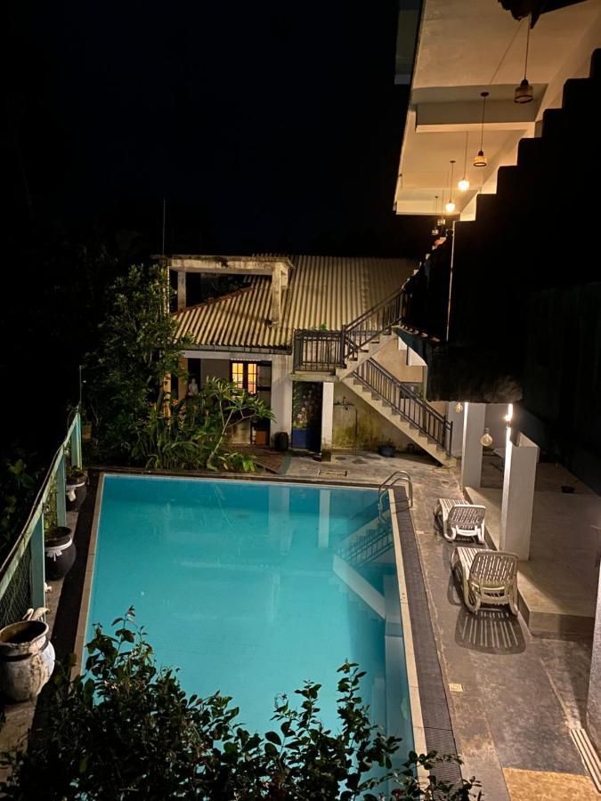 Royal Ace Unawatuna Buitenkant foto