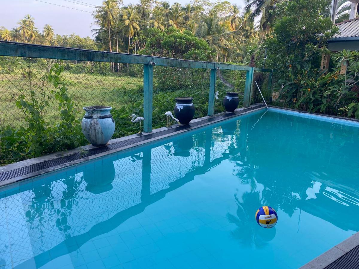 Royal Ace Unawatuna Buitenkant foto