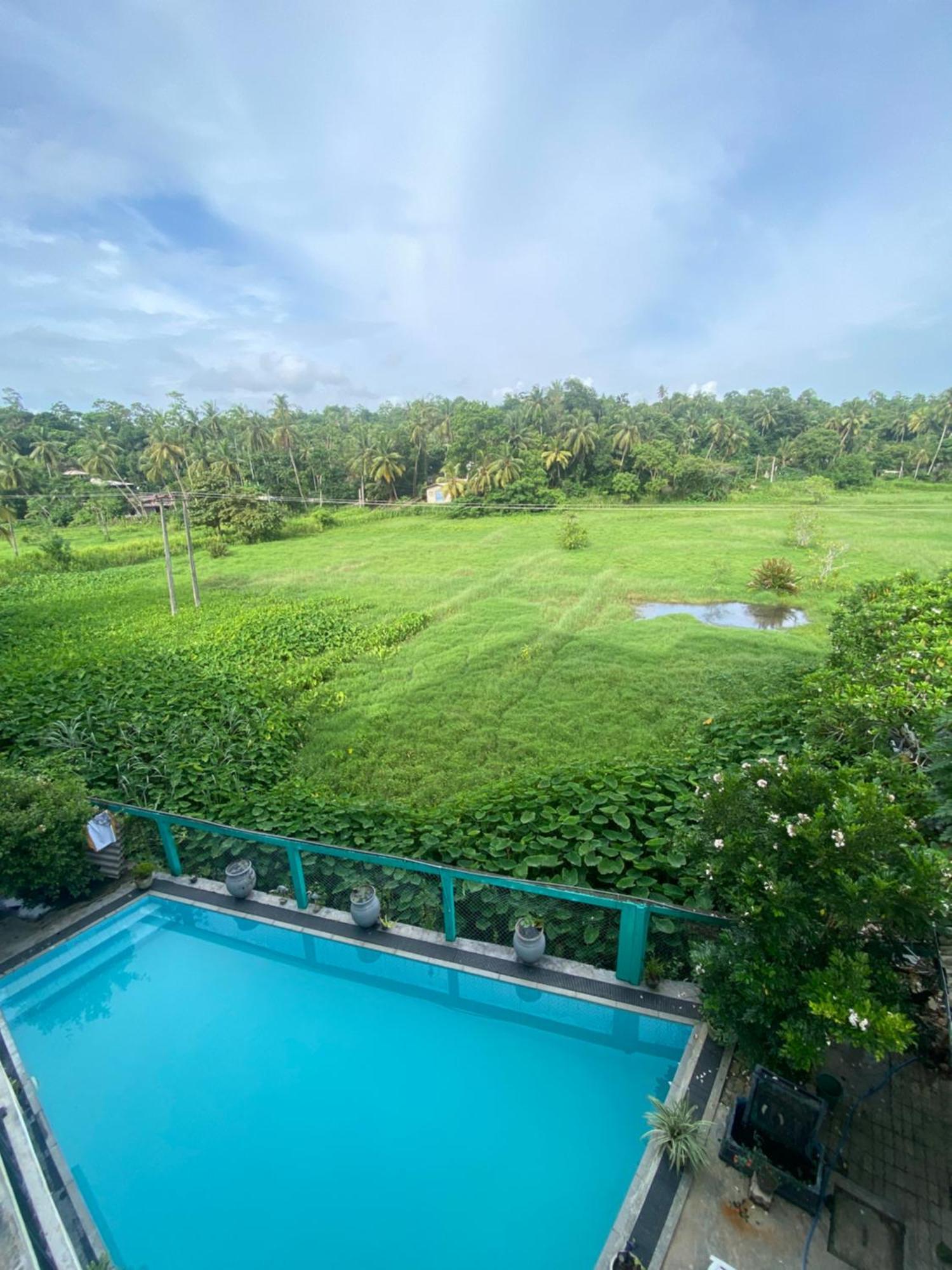 Royal Ace Unawatuna Buitenkant foto